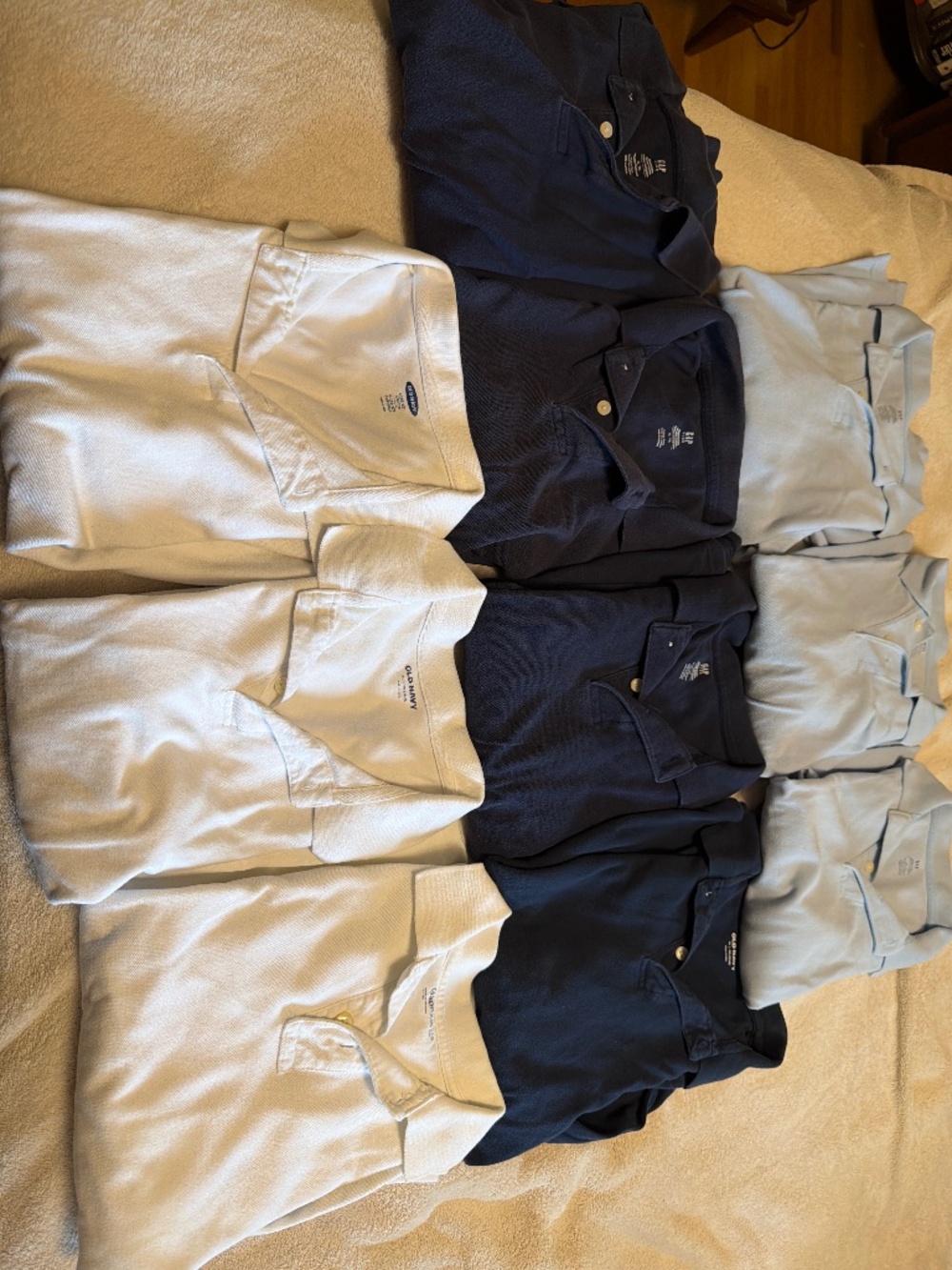 Set of 10 long sleeved polo tops - size large to XL